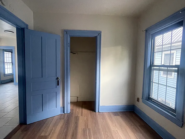 446 Riley St #2 — Photo 4