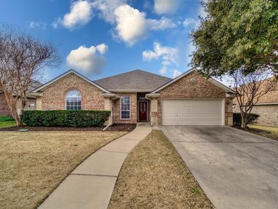 821 Grace Ln, Saginaw, TX, 76179