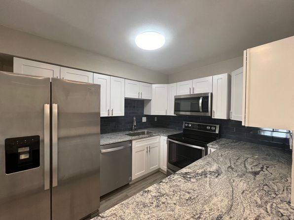 2280 S Oswego Way APT 205