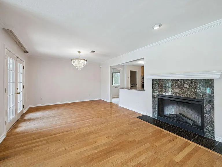 10314 Olympia Dr — Photo 7