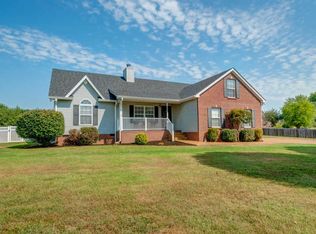 2104 Spring Lake Dr, Spring Hill, TN 37174