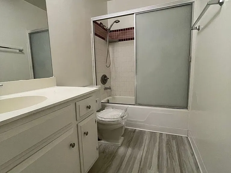 1010 S Atlantic Blvd — Photo 7