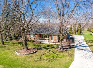 1285 Blue Ridge Blvd, Elm Grove, WI 53122