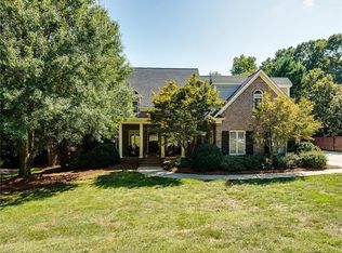 1924 Cortelyou Rd, Charlotte, NC 28211