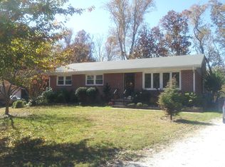 35 Wagon Rd, Asheville, NC 28805