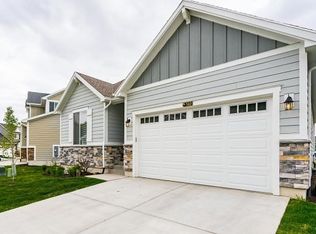 560 S Glenna Way, Farmington, UT 84025