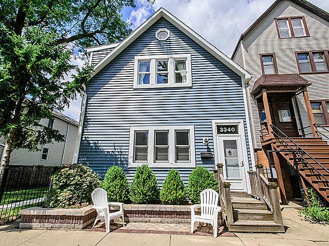 1st image of 3340 N Hoyne Ave