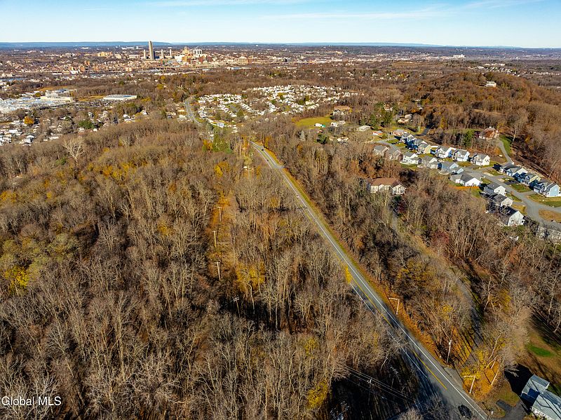 2nd image of L3 Red Mill Road