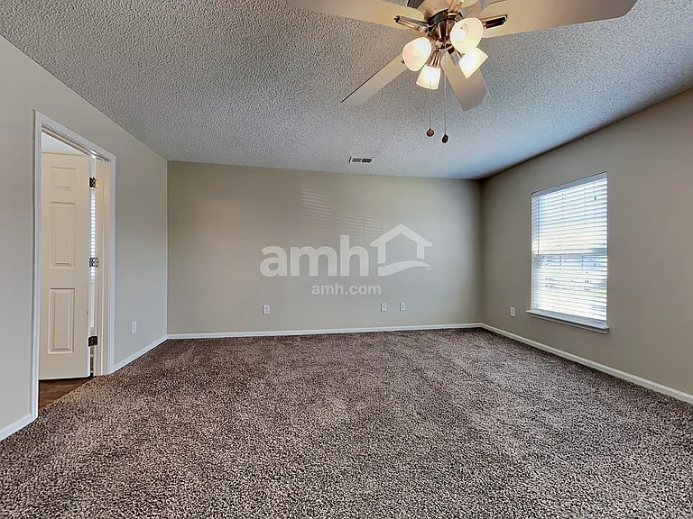 105 Walton Pl — Photo 10