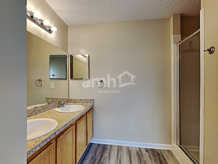 2793 Crumplehorn Ln — Photo 13