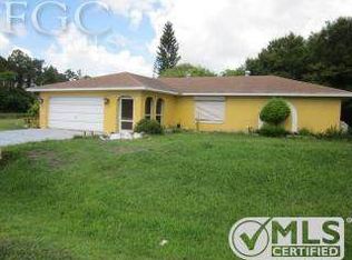 5 Roosevelt Ave, Lehigh Acres, FL 33936