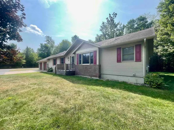 2 S Shag Lake Dr, Gwinn, MI 49841