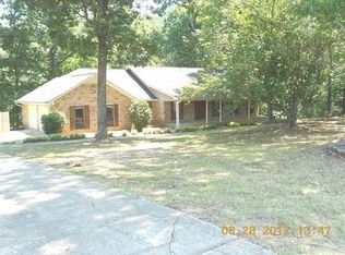 3052 Bomar Rd, Douglasville, GA 30135