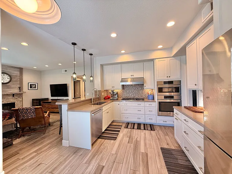 8924 Rotherham Ave — Photo 3