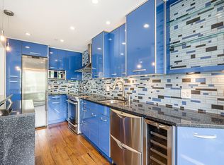1554 Burnaby St #102, Vancouver, BC