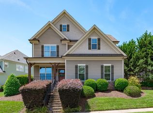 2712 Peachleaf St, Raleigh, NC 27614