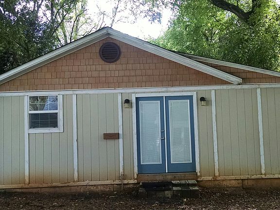 2nd image of 1510 Yancey Ave #B