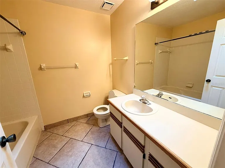 437 Wood Rose Ln — Photo 17