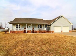403 Osage Dr, Advance, MO 63730