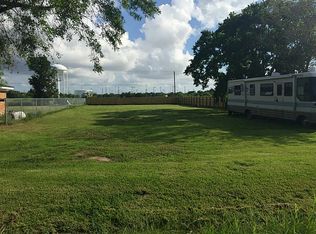 2205 34th Ave N, Texas City, TX 77590