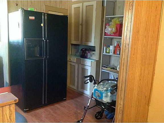 5th image of 10783 Woodland Ave