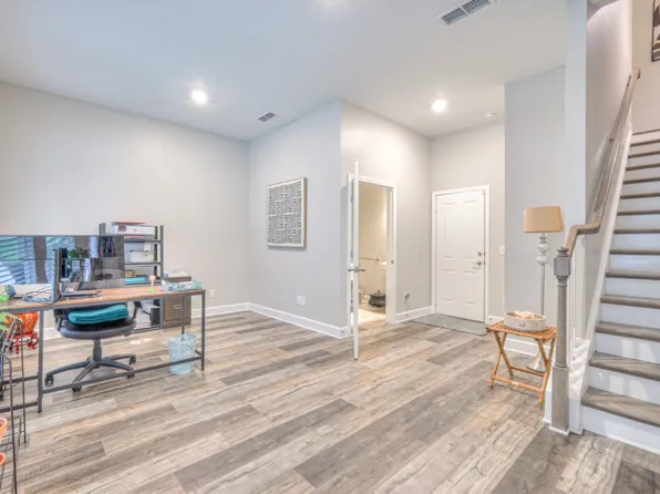 1023 Avery Park Dr, Smyrna, TN 37167