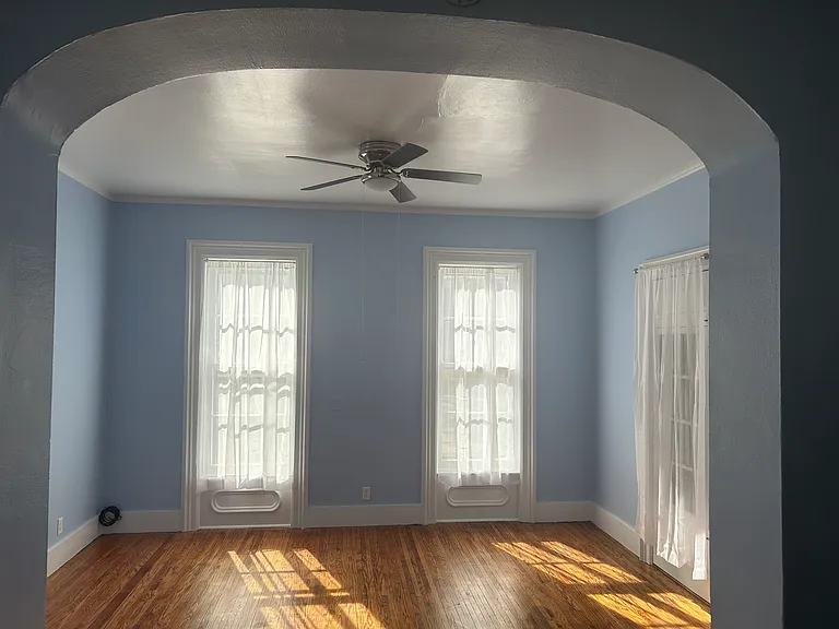 412 W Call St #2 — Photo 3