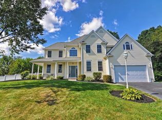 38 Brookside Way, North Attleboro, MA 02760