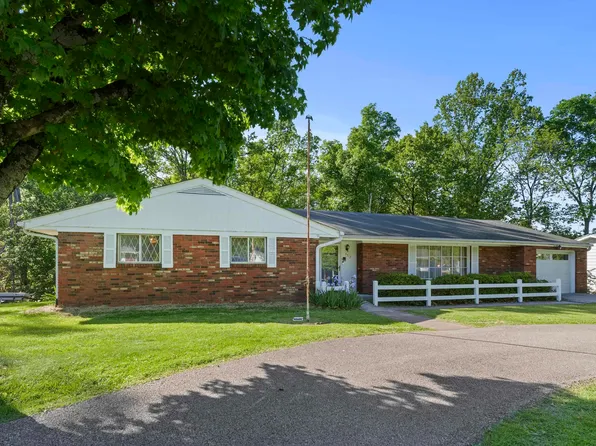 4712 Canterbury Ct, Ashland, KY 41101