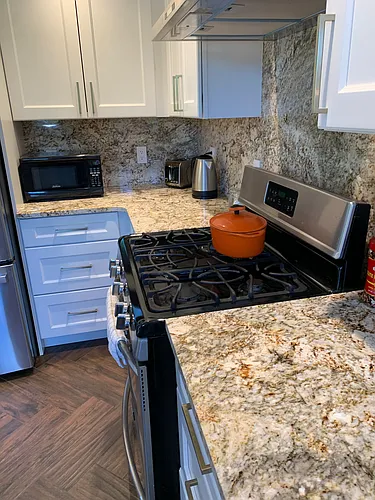 404 Summit Dr #A Photo 1