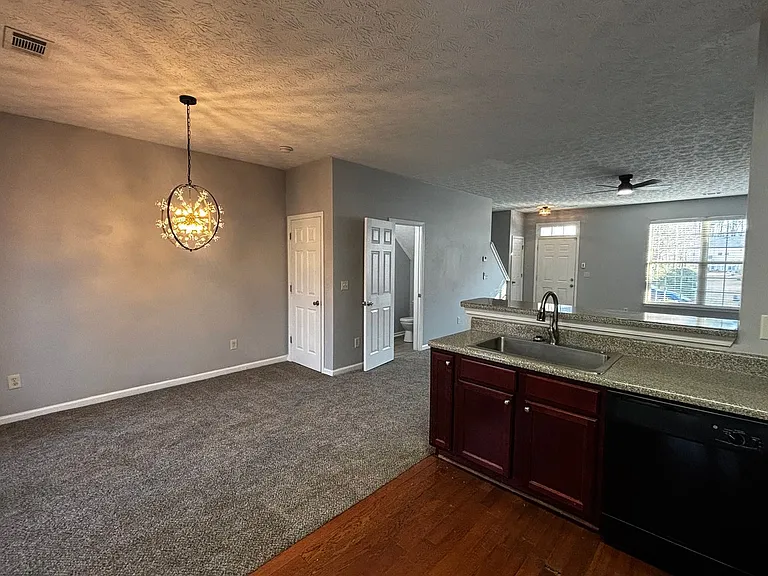 4249 High Park Ln — Photo 11