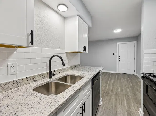 Villa Vista Apartments