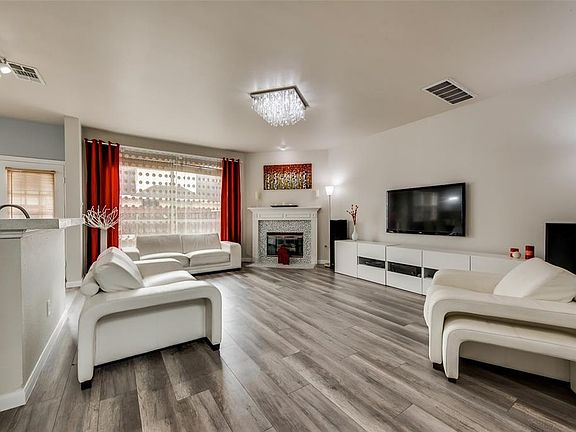 4th image of 4073 Olympic Ct