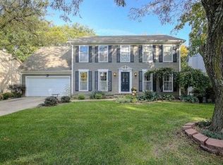 8321 Alden Ln, Lenexa, KS 66215