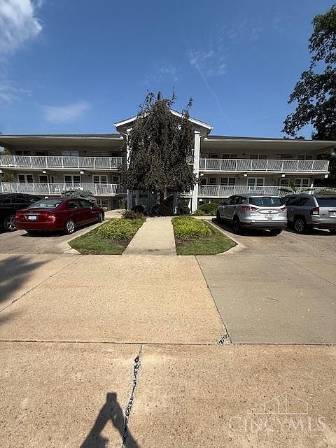 1st image of 7650 Cheviot Rd Unit 312