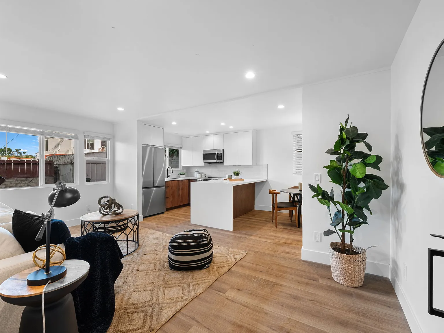 1 bed, 600 sqft, $2,799 — Photo 1