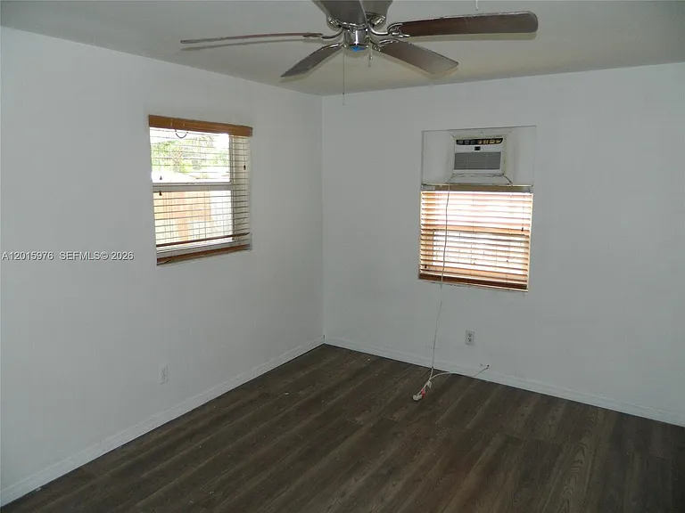 1340 SW 34th Ave — Photo 13