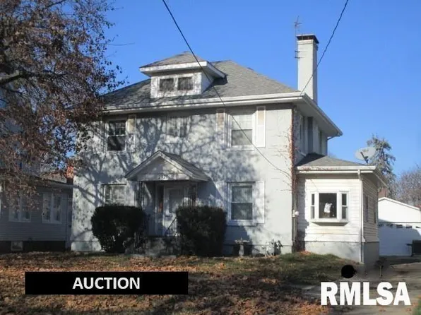 2421 W Moss Ave, West Peoria, IL 61604