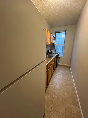 Rented by Fifth & Forever LLC | media 16