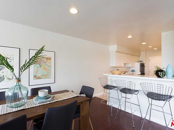 5th image of 7250 Franklin Ave Unit 609