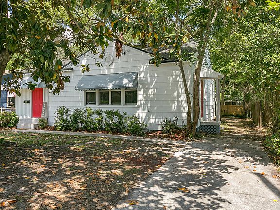 3rd image of 5371 Colonial Ave