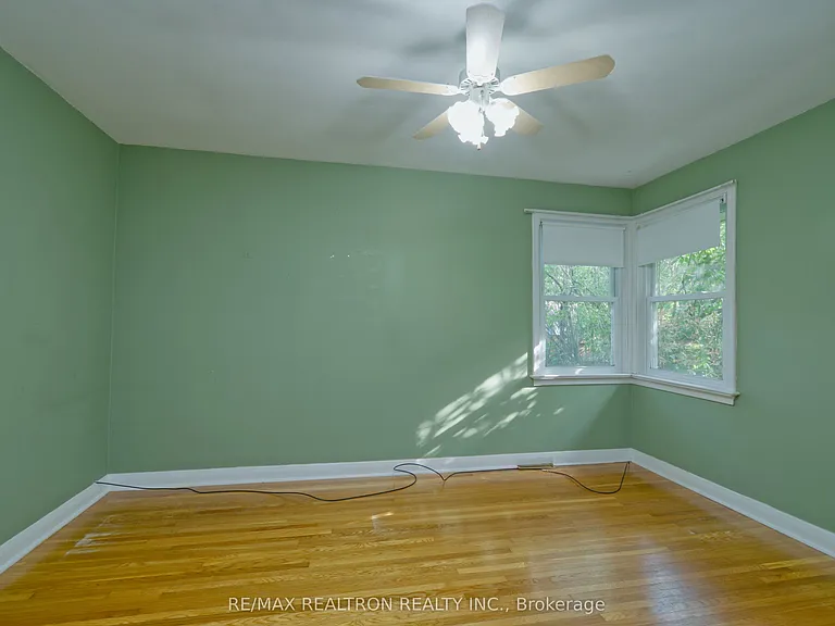 250 Meadow Rd — Photo 15