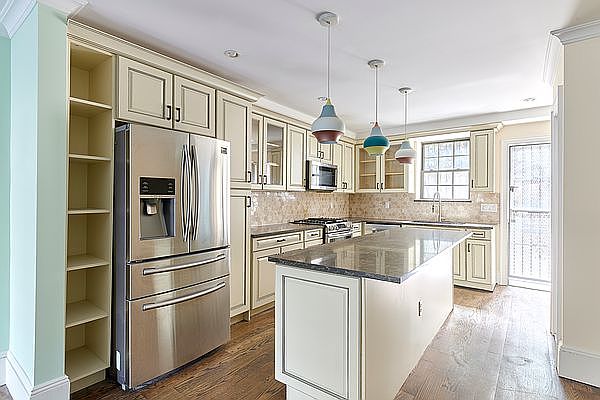 1st image of 266 W 136th St APT 1