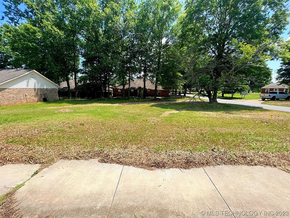 1137 W 4th St, Tahlequah, OK 74464 Zillow