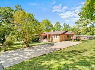 1723 31st St NE, Hickory, NC 28601