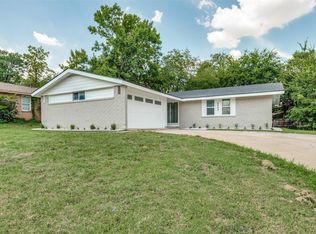 2009 Brenton St, Irving, TX 75062