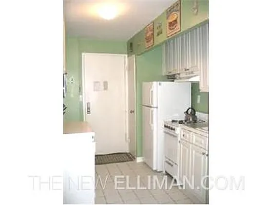 Rented by Douglas Elliman | media 3