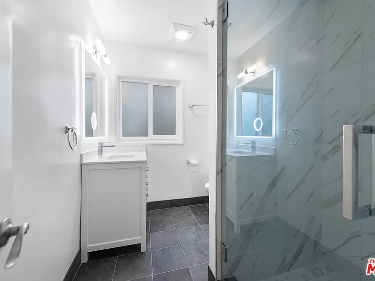 1208 N Crescent Heights Blvd #4 — Photo 13