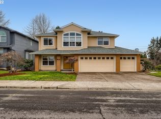 3489 NW Banff Dr, Portland, OR 97229