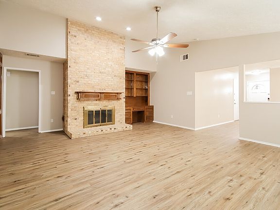 5th image of 11822 Brook Meadows Ln